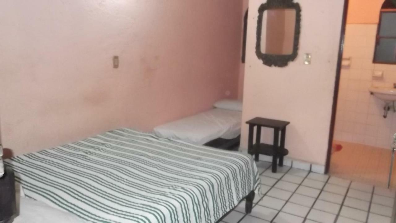Posada Colonial Zihuatanejo Dış mekan fotoğraf